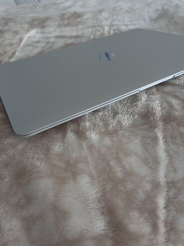 macbook m1 ikinci el: Apple MacBook, 13.3 ", Apple M1, 256 ГБ