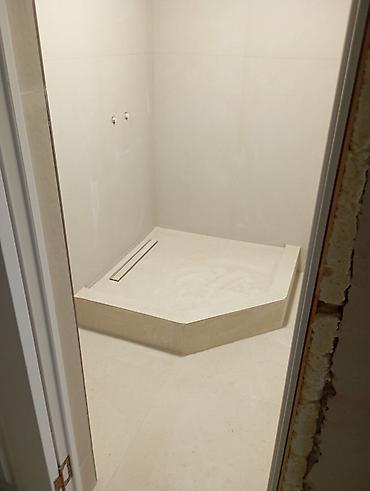 Укладка плитки: Подготовка стен для укладки, Подготовка стен для грунтовки, Резка плитки | Керамическая плитка, Керамогранитая плитка, Мозаичная плитка | Вертикальная укладка, Диагональная укладка, Горизонтальная укладка Больше 6 лет опыта — 16