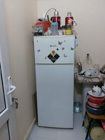 старый холодильник: Atlant Холодильник Продажа