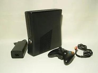 Xbox 360 & Xbox: U ponudi je Xbox 360. Stanje: vrlo korektno očuvana, mali tragovi — 14