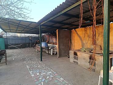 Продажа коттеджей и домов: 🏡 Продаётся двухэтажный кирпичный дом в п. Манас 📍 Недалеко от — 10