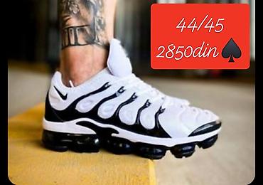 Patike: Patike 
2850 din
l — 4