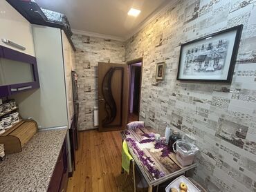 элитные квартиры продажа: Баку, 3 комнаты, Вторичка, 55 м²