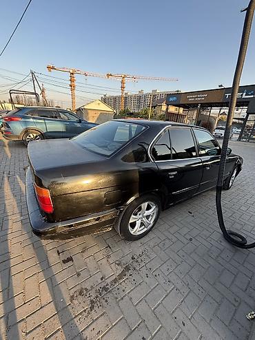 машина bwm: BMW 5 series: 1991 г., Седан — 5