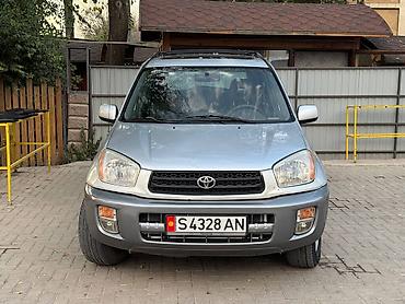 Toyota RAV4: 2001 г., 2 л, Автомат, Бензин, Кроссовер