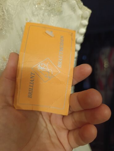 2022 toy donlari: Toy paltari.Geyinilmiyib .Unvan Əhmədli