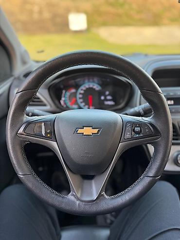 Chevrolet: Chevrolet Spark: 2019 г., 1 л, Автомат, Бензин, Хэтчбэк — 14