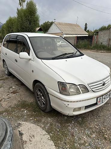 сут машине: Toyota Gaia: 2000 г., 2 л, Автомат, Бензин, Вэн/Минивэн — 3