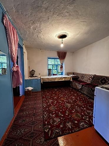 аренда квартир б: 🏡 Продается 3-комнатный дом в селе Тамга — за 50 000 $ 💰 📞 + 📍 Село — 2
