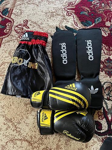 adidas ev geyimleri instagram: İdman dəsti, Adidas — 1