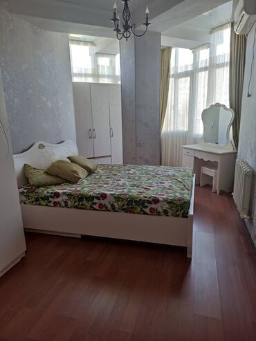 квартира аренда долгосрочно бишкек: 3 комнаты, Собственник, С мебелью полностью