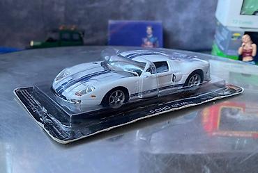 fort salon: Коллекционная модель FORD GT40 White with blue strip 1966 — 3