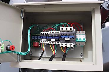 Другое универсальное оборудование: Вибрационный грохот Вибрационный грохот в основном состоит из трех — 6