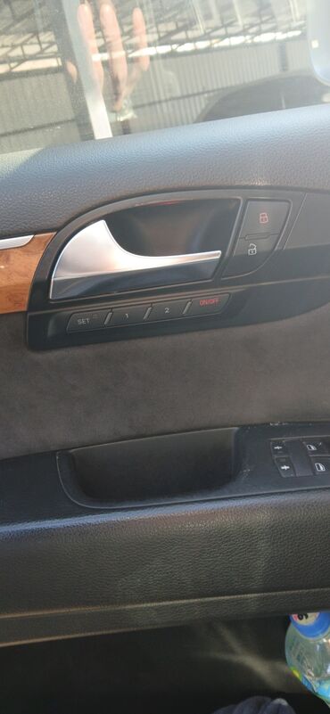 Audi: Audi Q7: 2009 г., 3 л, Автомат, Дизель, Внедорожник — 9