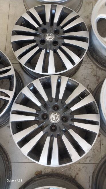 r17 disk: 16liq 4 bolt opel diskleri satilir. Barter mumkundur. Hec bir problem