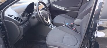 Hyundai: Hyundai Accent: 1.6 l | 2011 il Sedan — 7