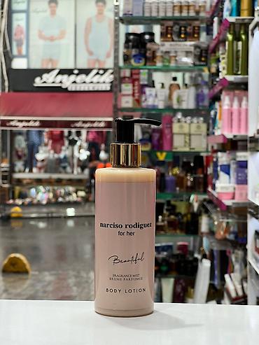Nega kože: Parfemisani losioni za telo – Beautiful kolekcija - Versace Bright — 16