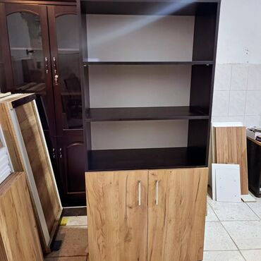 Ofis dolabları: Dolablar YENİDİR Hündürlük 180.sm eni 80 sm derinlik 35 sm ünvan — 9