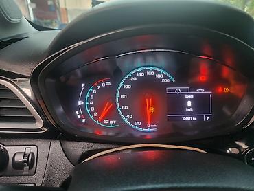 гулчо такси: Chevrolet Spark: 2019 г., 0.1 л, Вариатор, Бензин, Хэтчбэк — 7