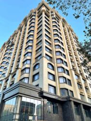 Продажа квартир: 1 комната, 57 м², Элитка, 13 этаж, ПСО (под самоотделку) — 1