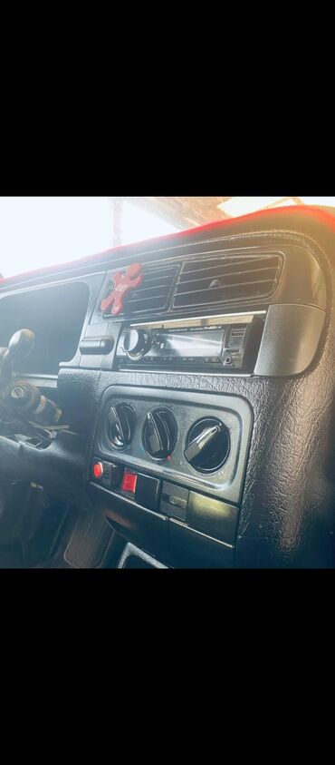 электро мотоцыкл: Volkswagen Golf: 1994 г., 1.8 л, Механика, Бензин, Хэтчбэк