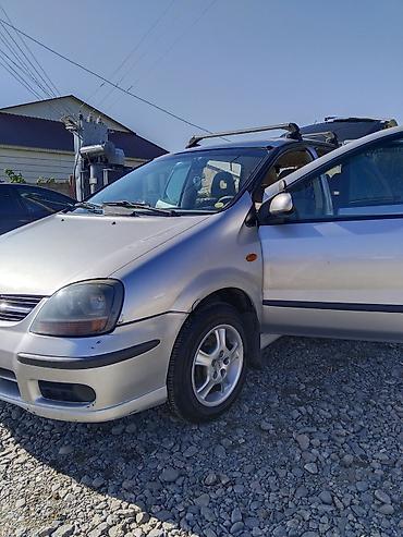 чанган уни к: Nissan Almera Tino: 2001 г., 1.8 л, Кол менен иштөөчү, Бензин, Вэн/Минивэн — 1