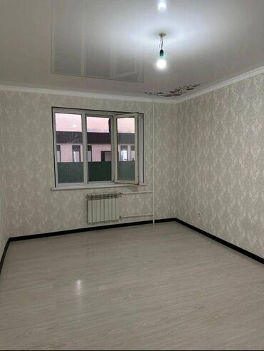 однокомнатная квартира продается: 1 комната, 40 м², Индивидуалка, 3 этаж, Косметический ремонт