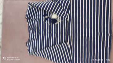 Koftalar, sviterlər: Uşaq geyim dəsti 1) LC Waikiki trikotaj sviter: - Ölçü: 4-5 yaş / — 18