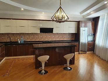 restoran is: Kirayə 3 otaqlı mənzil – Nizami metrosu - Ünvana piyada məsafədə — 3