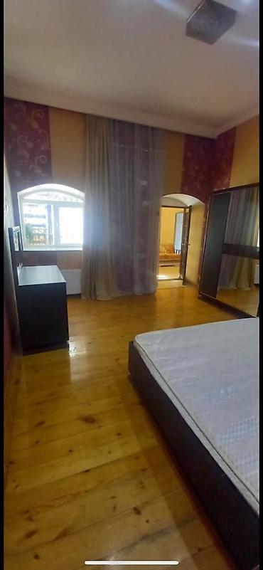 qurtulus 93 evler: 450 azn kirayə ev, Iki mertebedi 1 ci mertebesi verilir. Sebail 20 ci — 6