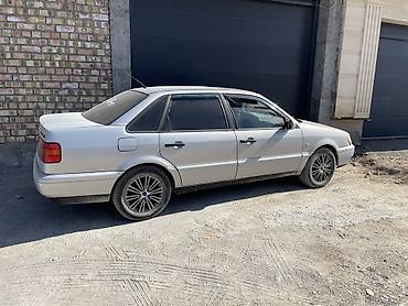 8: Volkswagen Passat: 1994 г., 1.8 л, Механика, Бензин, Седан — 7