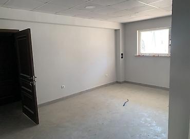 Аренда магазинов: СРОЧНО СДАЁТСЯ КОММЕРЧЕСКОЕ ПОМЕЩЕНИЕ — 42м² или 91м² 📍 Адрес: г — 10