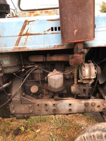 Другие тракторы: Трактор колесный, советского типа (ориентировочно класс МТЗ/ЮМЗ с — 9