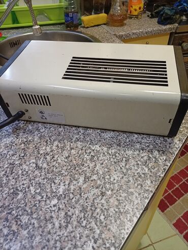 Kaloriferi: Električni grejač/ventilator (toplotni ventilator – “kalorifer”) za — 10