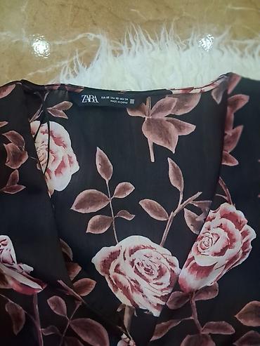 itison cena: ZARA bluza sa cvetnim printom - Model: ženska bluza sa preklopljenim — 2