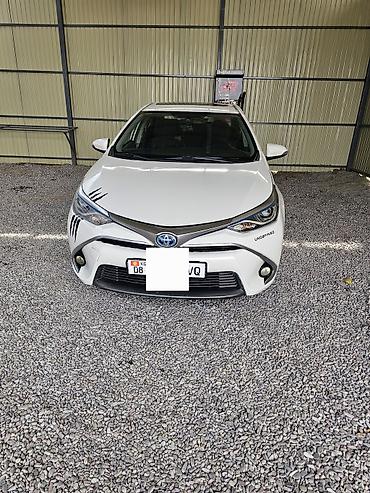 Toyota Levin: 2018 г., 1.8 л, Вариатор, Гибрид, Седан