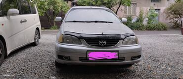 Toyota: Toyota Avensis: 2001 г., 1.8 л, Механика, Бензин, Универсал