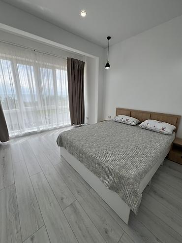 studio apartment: Сдается 1 комнатная квартира на первой береговой линии имеется все — 6