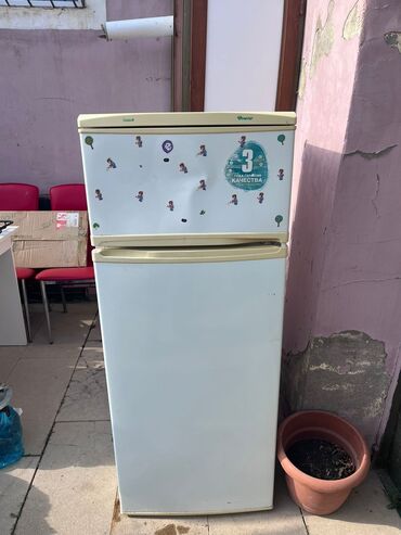 tap az ikinci əl vitrin soyuducu: 2 qapılı Whirlpool Soyuducu Satılır, rəng - Ağ