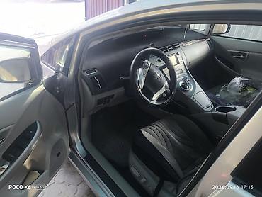 ярис цена: Toyota Prius: 2012 г., 1.8 л, Вариатор, Гибрид, Хэтчбэк — 3