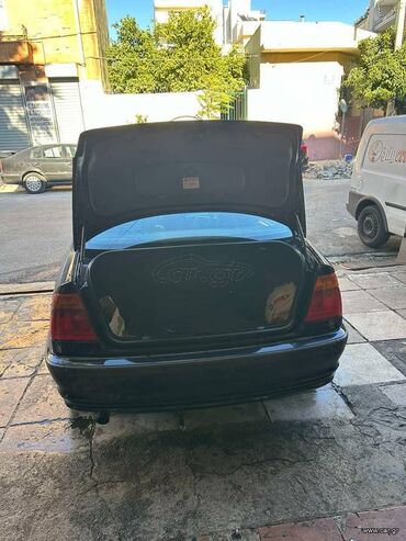 BMW: BMW 318: 1.9 l. | 2002 έ. Χάτσμπακ — 4