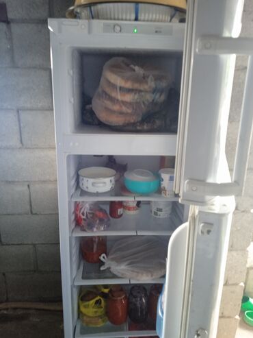 холодил: Холодильник Biryusa, Б/у, Однокамерный, De frost (капельный), 600 * 1700 * 500