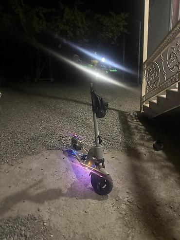 crolan 26: İşlənmiş Elektrik samokat 10", 251 - 350 Vt, 26 - 35 km/s, Ünvandan götürmə — 9