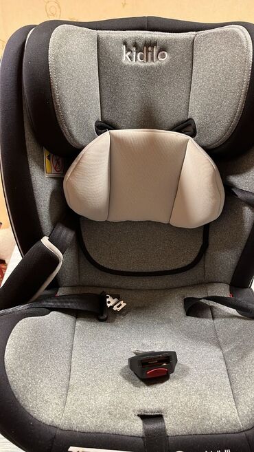 Avtokreslo ideal veziyyetde. Tehlukesiz ve keyfiyyetli. isofix iledir