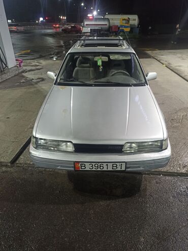 Mazda: Mazda 626: 1990 г., 2 л, Механика, Бензин, Универсал