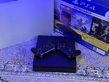 PS4 (Sony PlayStation 4): Продаю прошитый Sony PlayStation 4 слим, 1000 гб Комплект:19 самые — 2