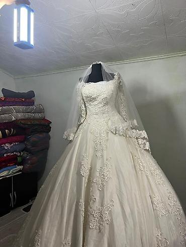 Свадебные платья: Свадебное и вечернее платья 1) Свадебное платье: - Силуэт: бальное, с — 6