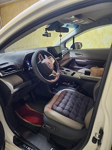 капитанские сиденья альфард: Toyota Sienna: 2021 г., Гибрид, Минивэн — 8