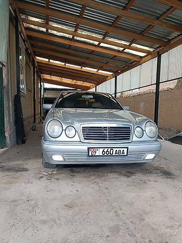 camry 2011: Mercedes-Benz E-Class: 1996 г., 2.3 л, Механика, Бензин, Седан — 4