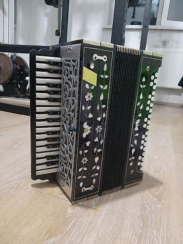 piano kuban: Qarmon ela veziyyettedir bəm dolu tenbiri var başka qarmonla baterdə — 1